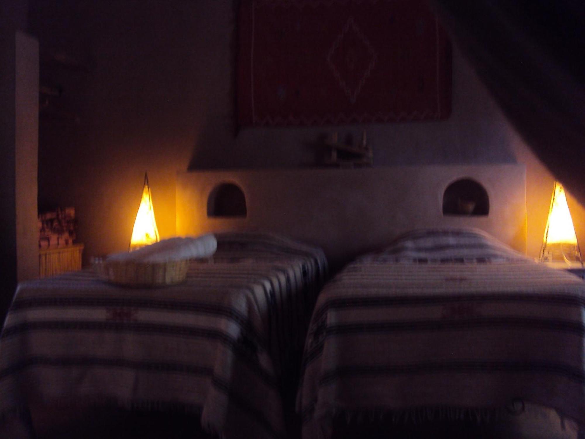 Dar Lorkam Bed & Breakfast Skoura Phòng bức ảnh