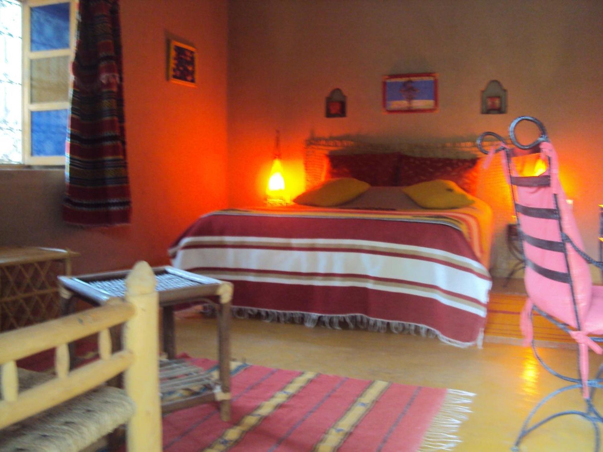 Dar Lorkam Bed & Breakfast Skoura Phòng bức ảnh